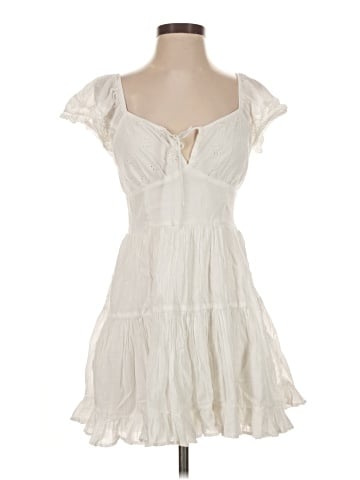 American Eagle Outfitters Casual Dress (view 1)