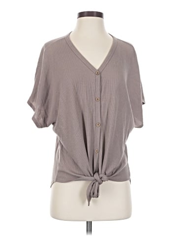 Brenda's Short Sleeve Blouse (view 1)