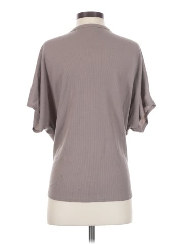 Brenda's Short Sleeve Blouse (view 2)