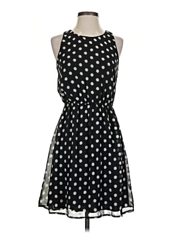 Xhilaration Casual Dress (view 1)