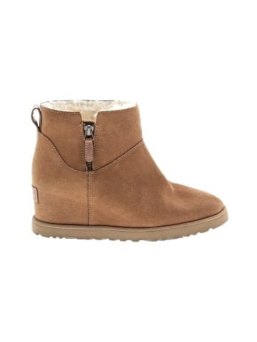 Ugg Australia Ankle Boots (view 1)