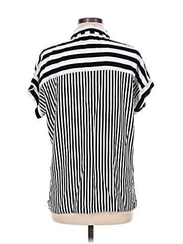Jane and Delancey Short Sleeve Button-Down Shirt (view 2)
