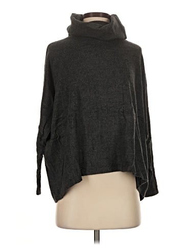 Capote 3/4 Sleeve Turtleneck (view 1)