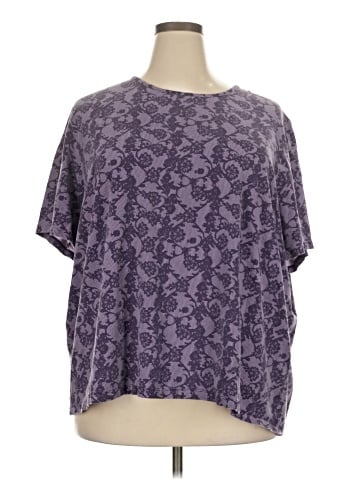 Liz & Me Short Sleeve T-Shirt (view 1)