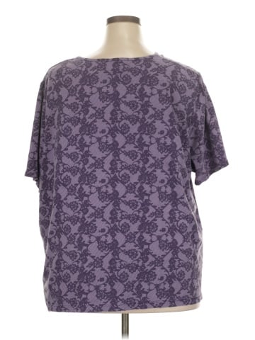 Liz & Me Short Sleeve T-Shirt (view 2)