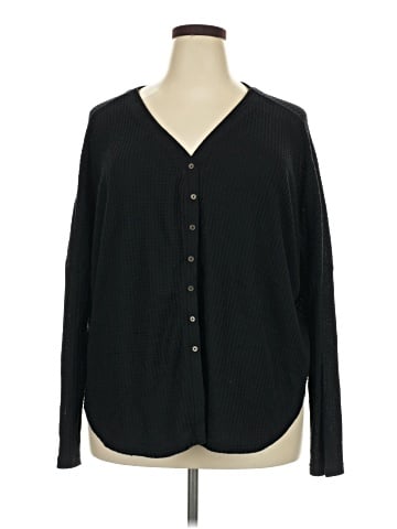 a.n.a. A New Approach Long Sleeve Blouse (view 1)