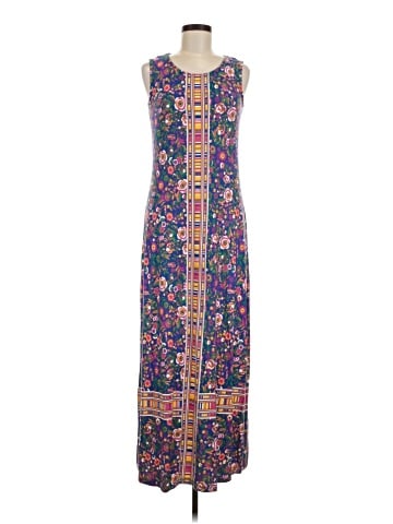 C. Wonder Casual Dress (view 1)