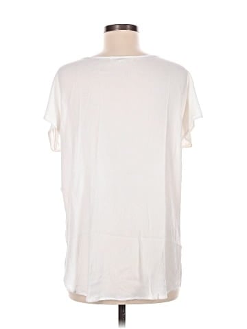 Francesca's Short Sleeve T-Shirt (view 2)