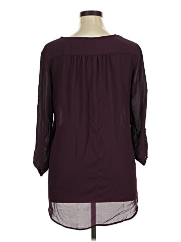 Maurices 3/4 Sleeve Top (view 2)