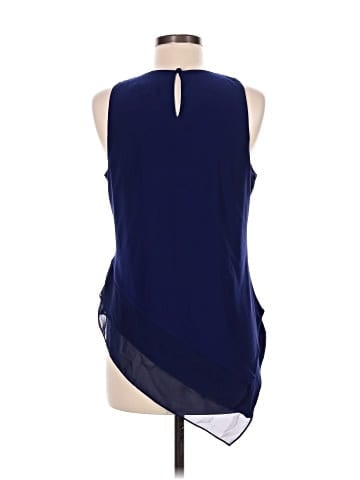 Versona Sleeveless Blouse (view 2)