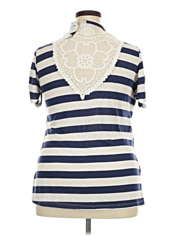 Lavish Sleeveless T-Shirt (view 2)