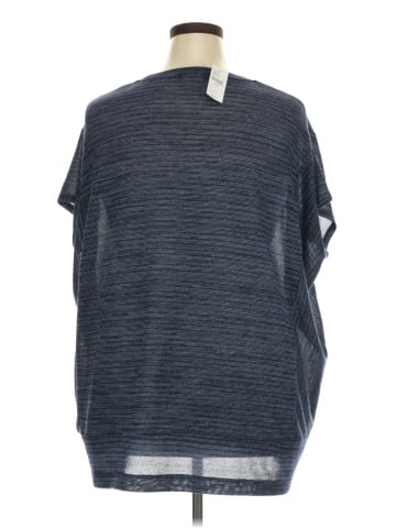 Lane Bryant 3/4 Sleeve T-Shirt (view 2)