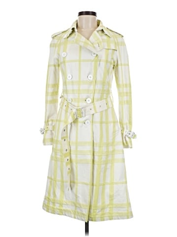 Burberry Trenchcoat (view 1)