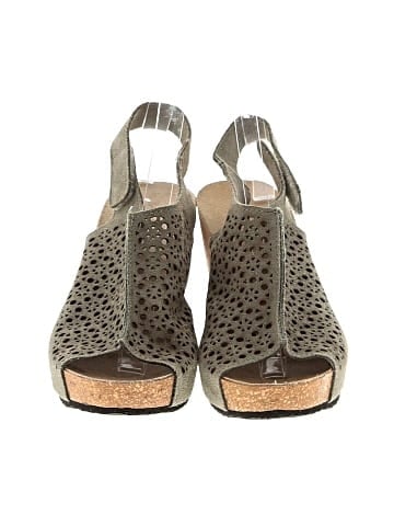 A. Giannetti Wedges (view 2)