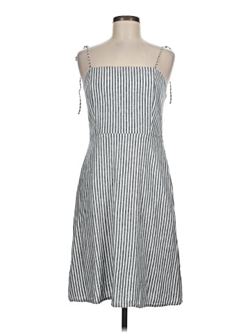 Old Navy Casual Dress (view 1)