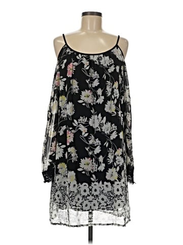 Xhilaration Casual Dress (view 1)