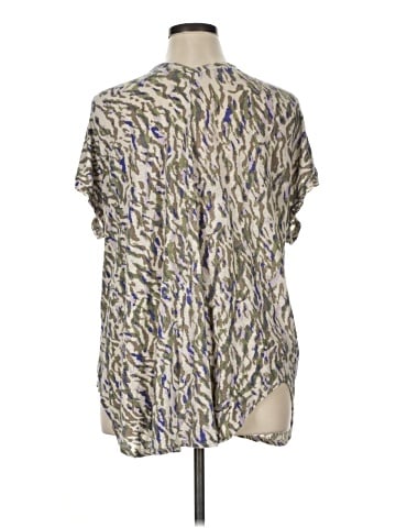 Lyssé Short Sleeve T-Shirt (view 2)