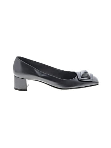 Stuart Weitzman Heels (view 1)