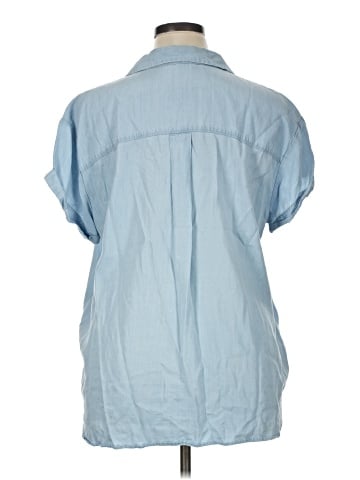 Caslon Short Sleeve Button-Down Shirt (view 2)
