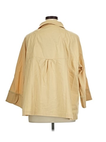 Avenue Raincoat (view 2)
