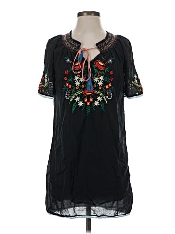Romeo & Juliet Couture Casual Dress (view 1)