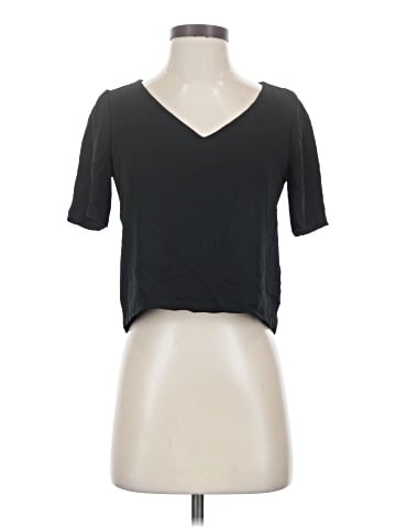 Babaton Short Sleeve T-Shirt (view 1)