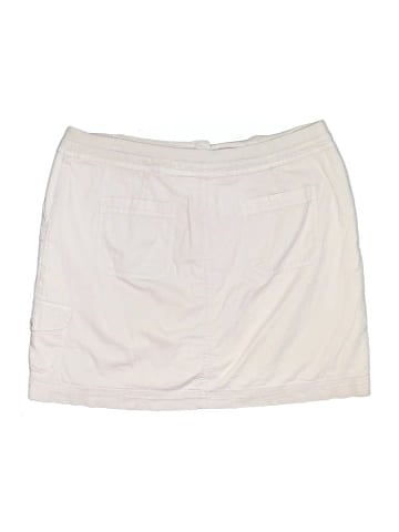 Karen Scott Skort (view 2)