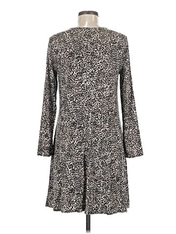 Old Navy Casual Dress (view 2)