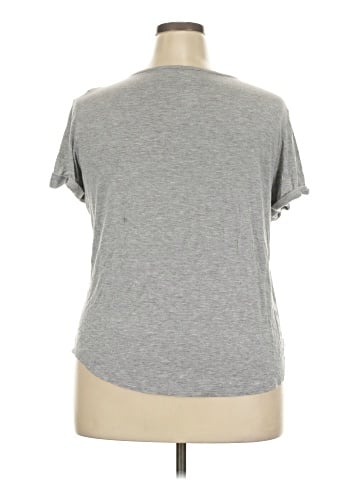 St. John's Bay Short Sleeve T-Shirt (view 2)