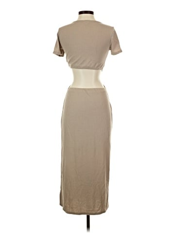 Le Lis Casual Dress (view 2)