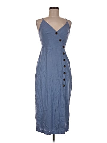 Urban Outfitters Casual Dress (view 1)