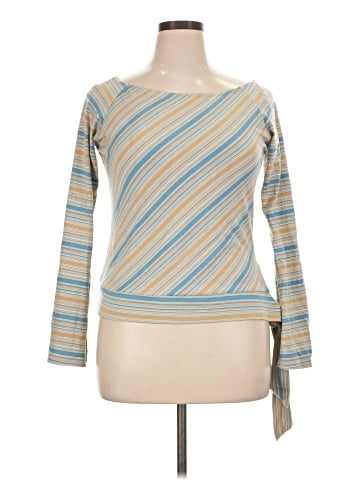 rue21 Pullover Sweater (view 1)