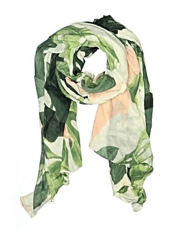 Virginia Wolf Scarf (view 1)