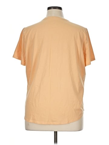 Lululemon Athletica Short Sleeve T-Shirt (view 2)