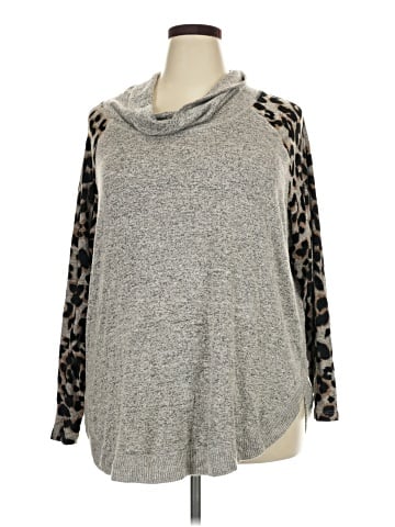 Maurices Long Sleeve Top (view 1)