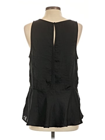 Hinge Tank Top (view 2)