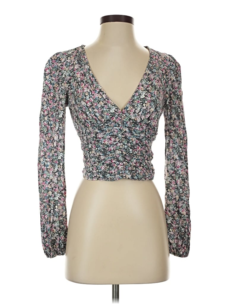 Pre-owned Wild Fable Long Sleeve Blouse In Gray