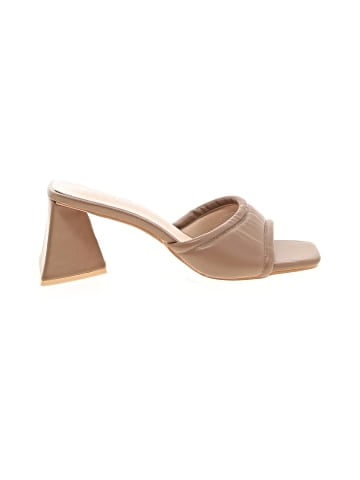 Olivia Miller Sandals (view 1)