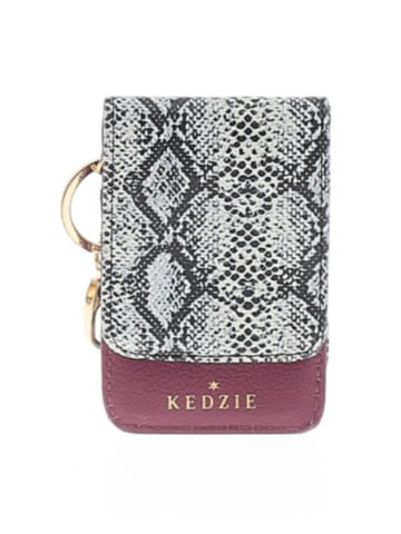 Kenzie Wallet (view 1)