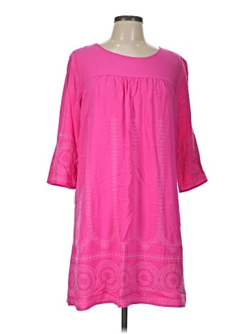Crown & Ivy Casual Dress (view 1)
