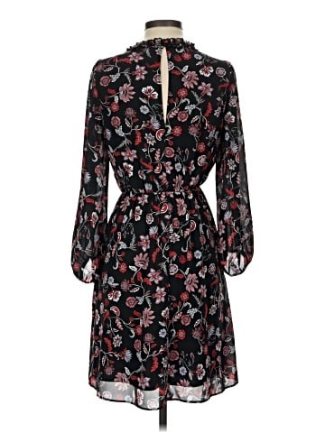 Banana Republic Casual Dress (view 2)