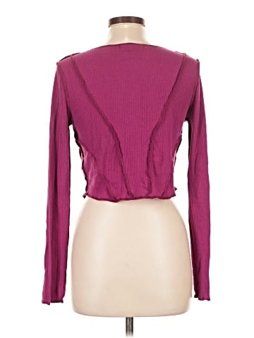 Urban Outfitters Long Sleeve T-Shirt (view 2)