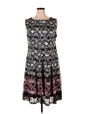 Roz & Ali Casual Dress (view 1)