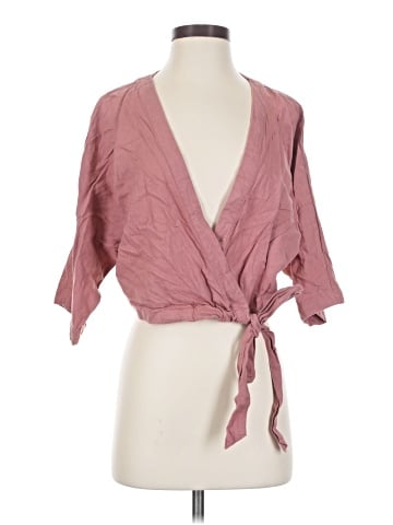 Urban Outfitters 3/4 Sleeve Blouse (view 1)