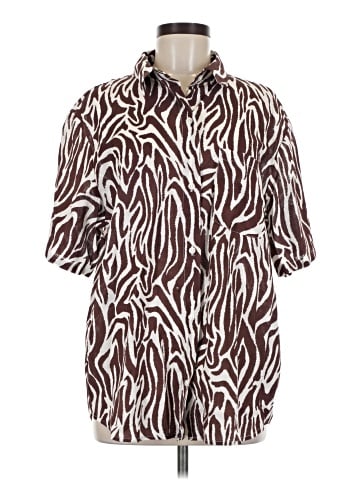 Divided by H&M Short Sleeve Button-Down Shirt (view 1)
