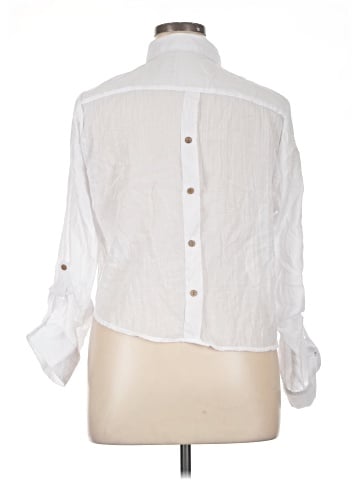 Passport 3/4 Sleeve Button-Down Shirt (view 2)