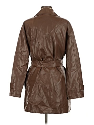 Forever 21 Trenchcoat (view 2)