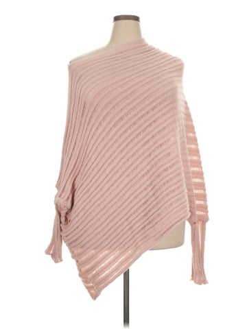 DAZY Poncho (view 1)