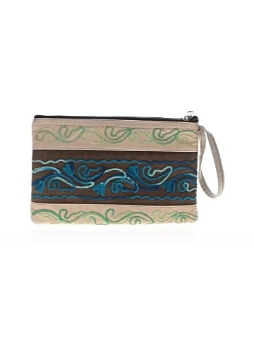Unbranded Wristlet (view 2)