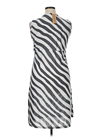 Jon & Anna Casual Dress (view 2)